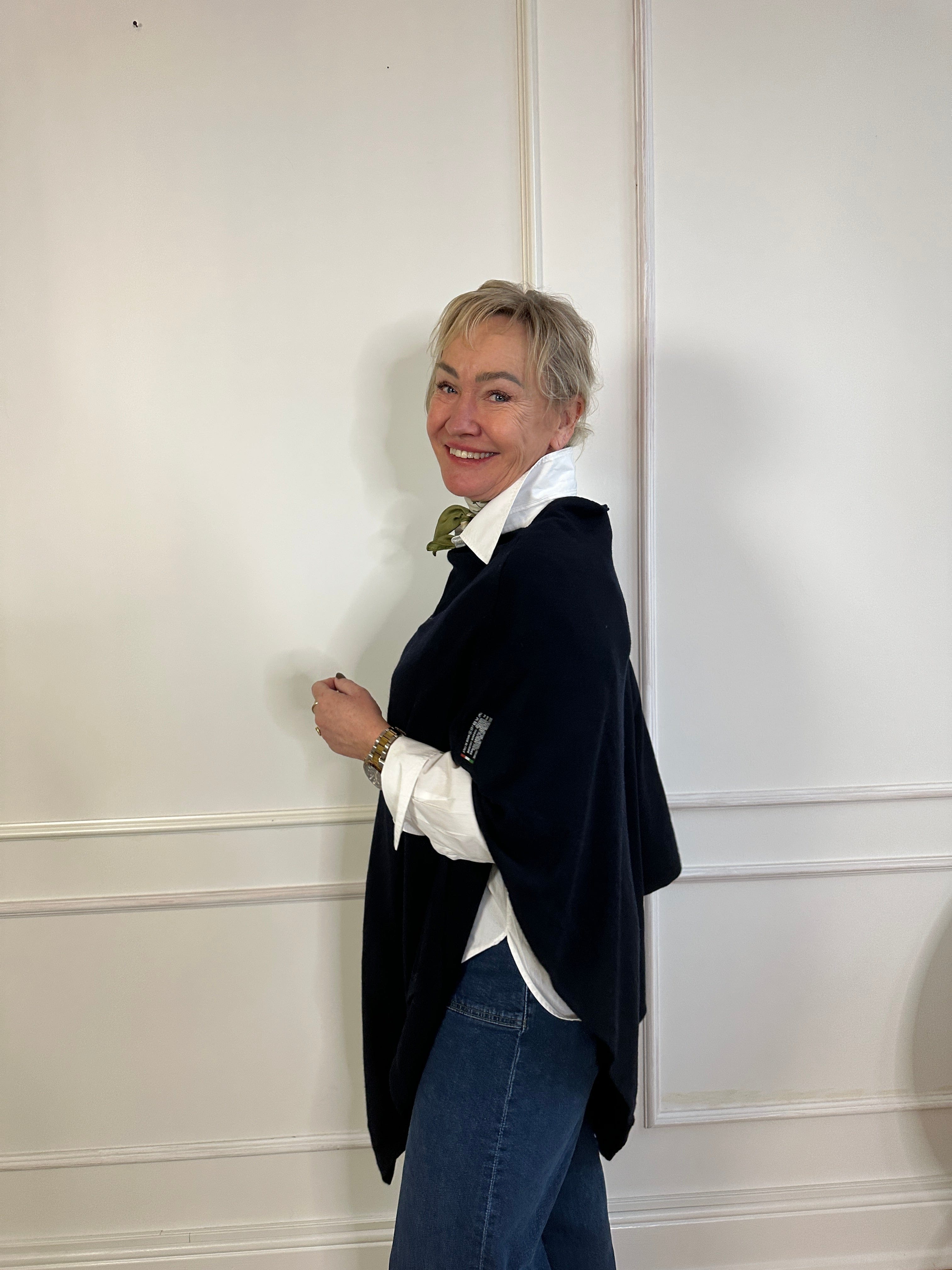 Poncho i 10% cashmere - Blå large Uldplaiden.dk