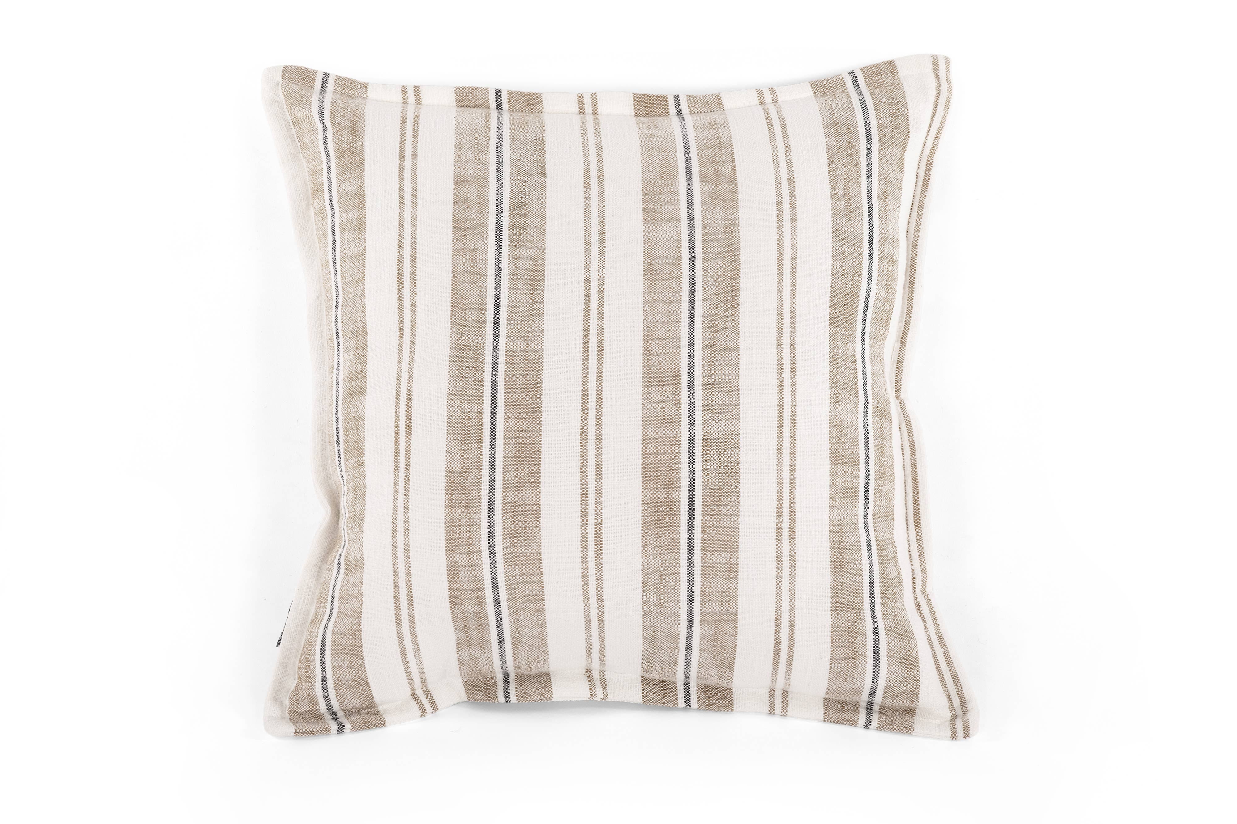 Pude (fyldt) INDIRA - 45x45 cm: Beige Tiseco