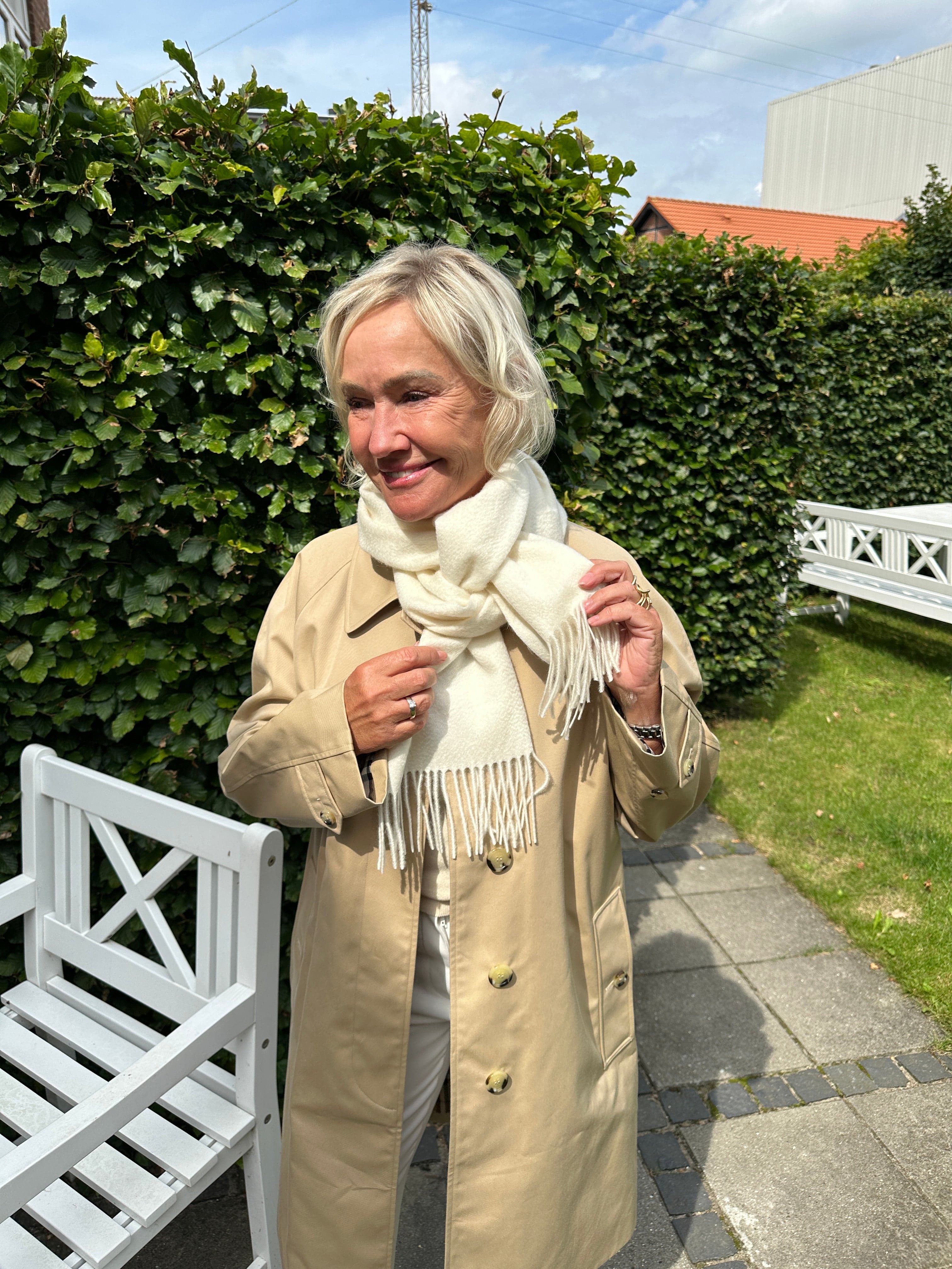 Halstørklæde i 100% Cashmere -  Offwhite (30 x 180 cm) Tørklæder og sjaler Uldplaiden